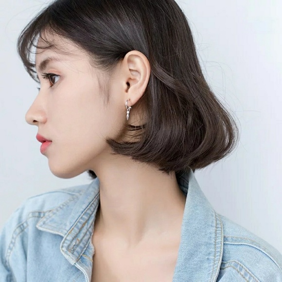 925 Sterling Silver | Conical Stud Earrings - Picture 2 of 5